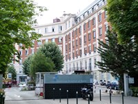 American Hspl of Paris